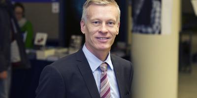 kuvassa on Kaarle Hämeri